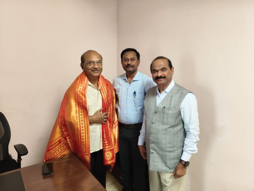 DU-VC & Registrar met Principal Secretary Higher Education Kona Sasidhar and Commissioner of College Education Director Narayana Bharat Gupta